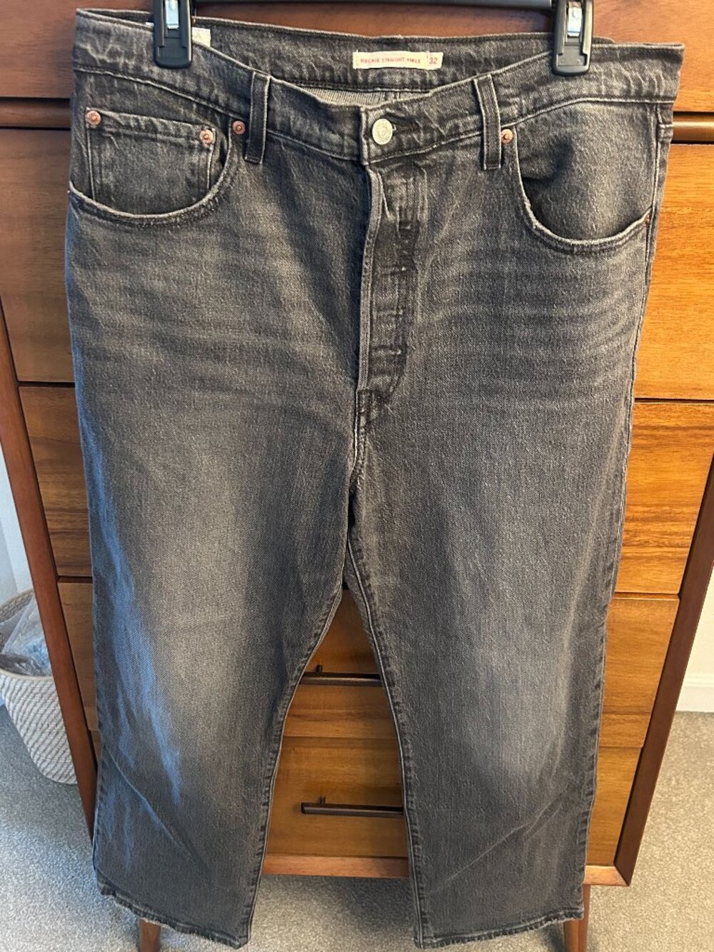 Levi's | Dark Gray Premium Ribcage Straight Ankle Jeans (with Button Fly) | 32